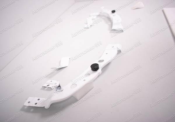  Toyota Land Cruiser 200 ( Navigator)